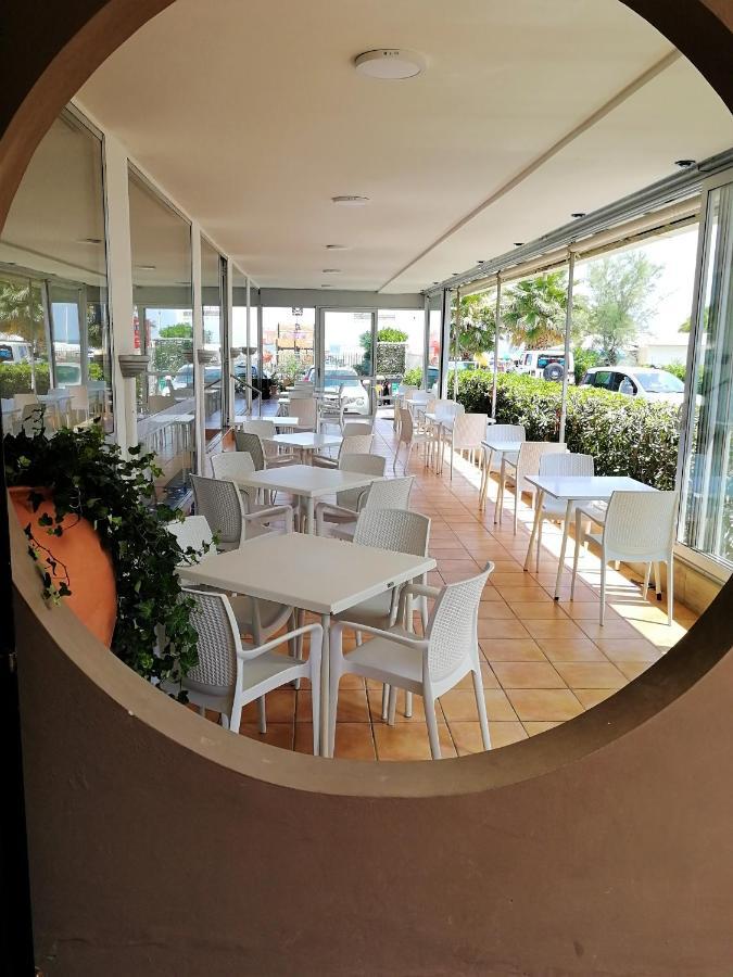 Hotel Diplomatic ริชโชเน ภายนอก รูปภาพ
