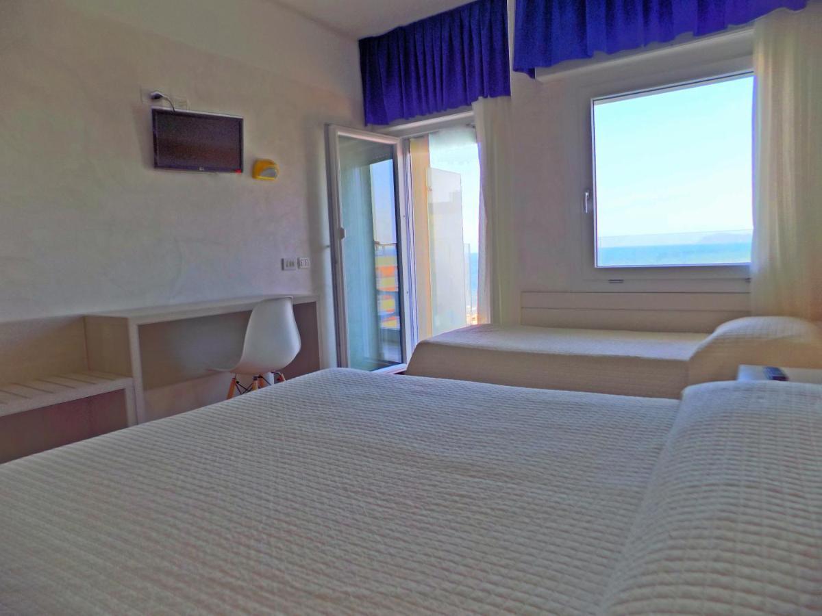 Hotel Diplomatic ริชโชเน ภายนอก รูปภาพ
